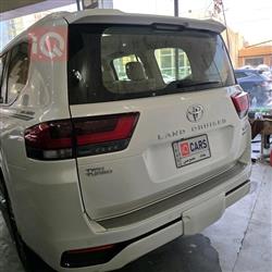 تويوتا لاندكروزر